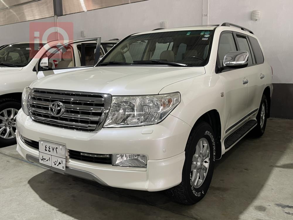 تويوتا لاندكروزر